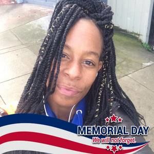 Meet your Posher, Evette